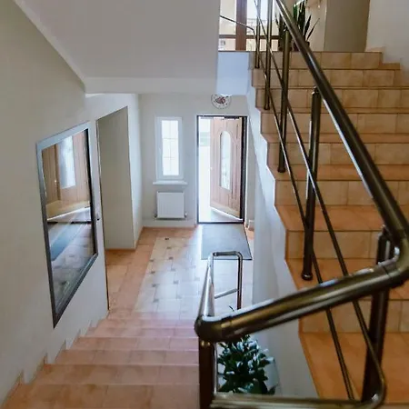 Alexandrina Aparthotel 3*
